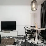 Marble Lumiere - Designerski W Sercu Wroclawia By Uniquerent アパート ヴロツワフ
